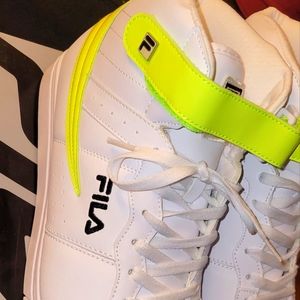 🔥Men's White and Neon Yellow/Greenish Fila